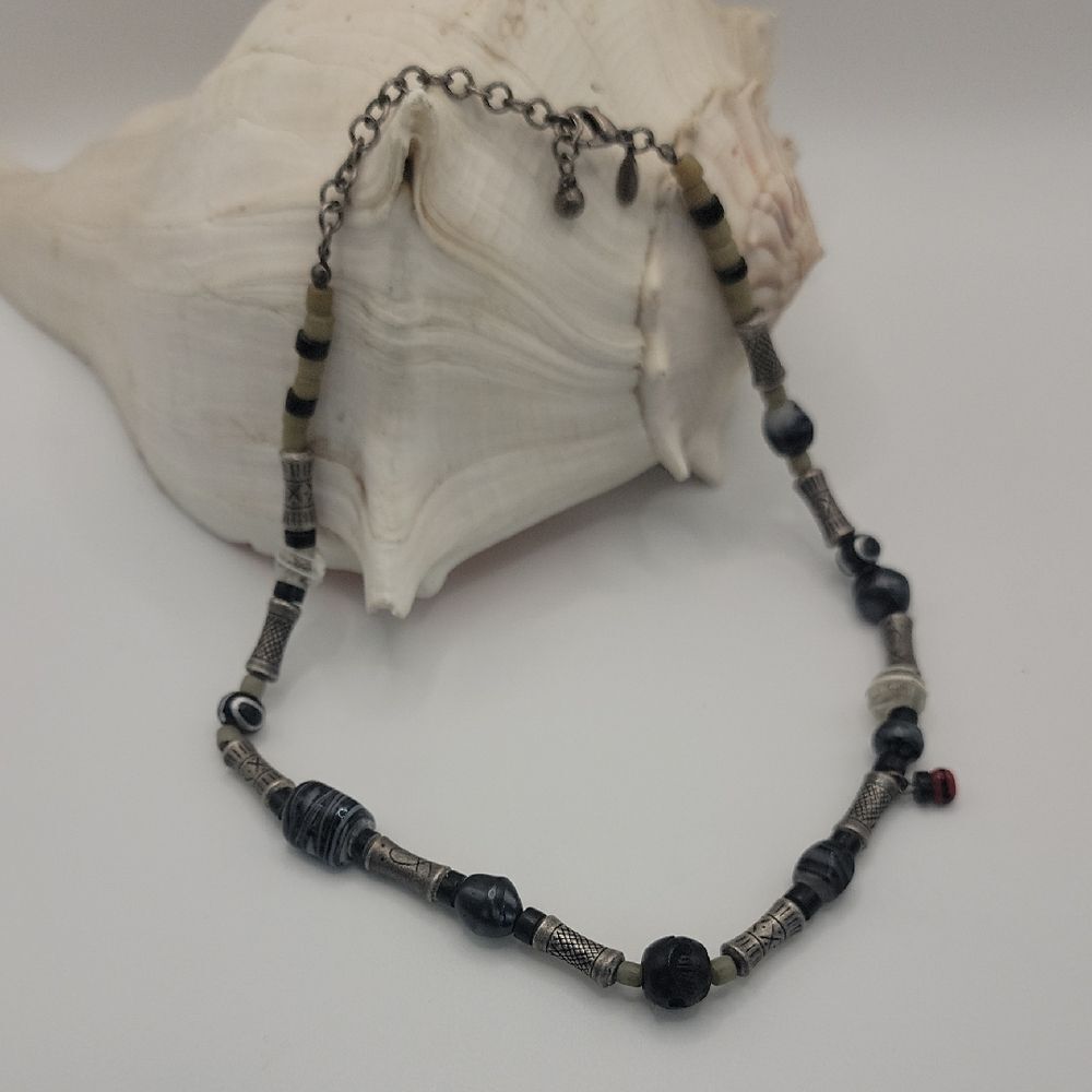 Chico's Black and Silver Beaded Necklace Size Length 18" - 20"